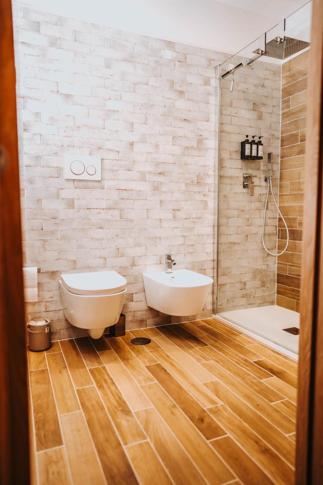 Vagabondo Petit Maison กาแซร์ตา ภายนอก รูปภาพ